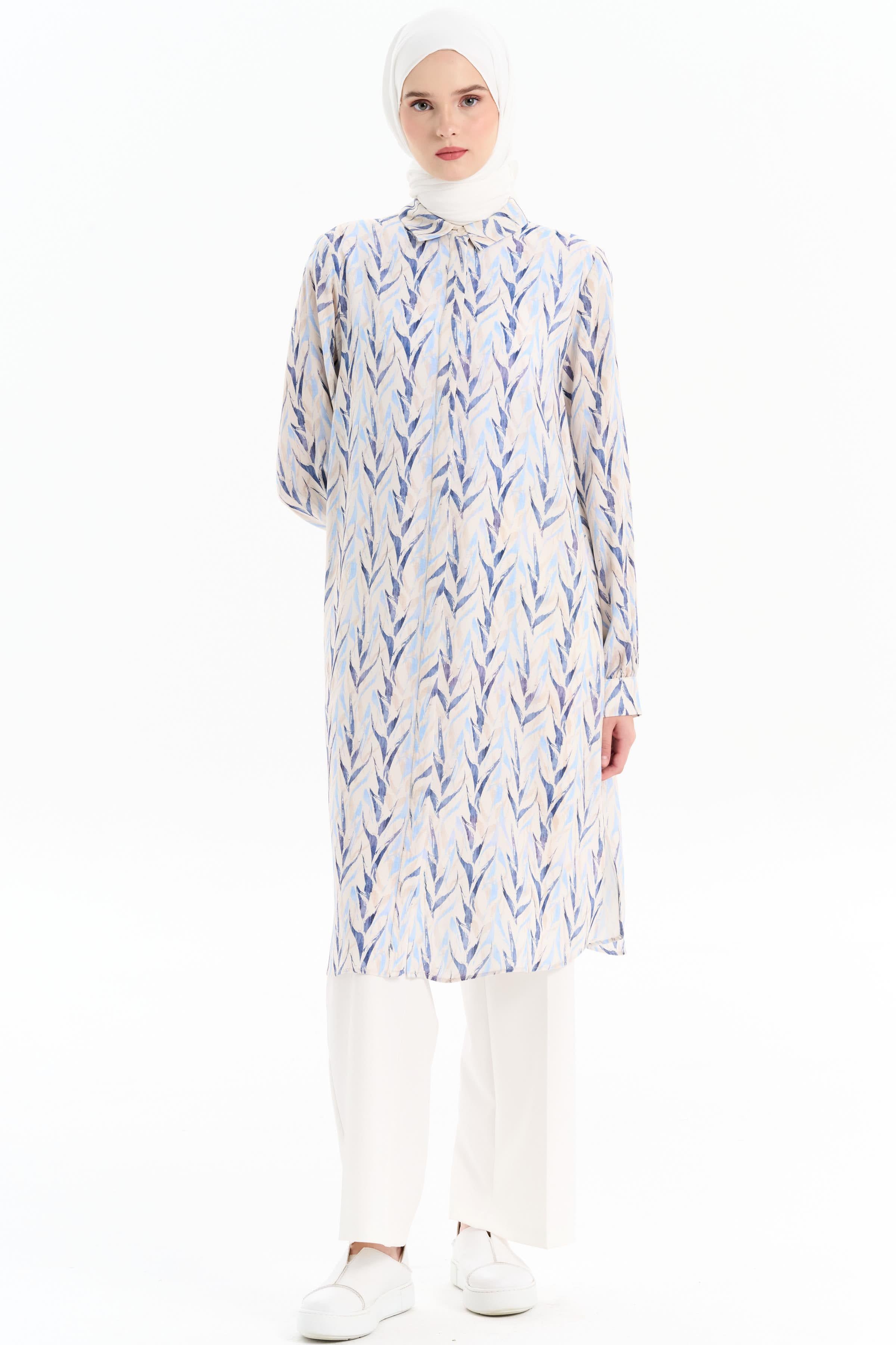 Yırtmaç Detaylı Desenli Tunik - Mavi TUGBA