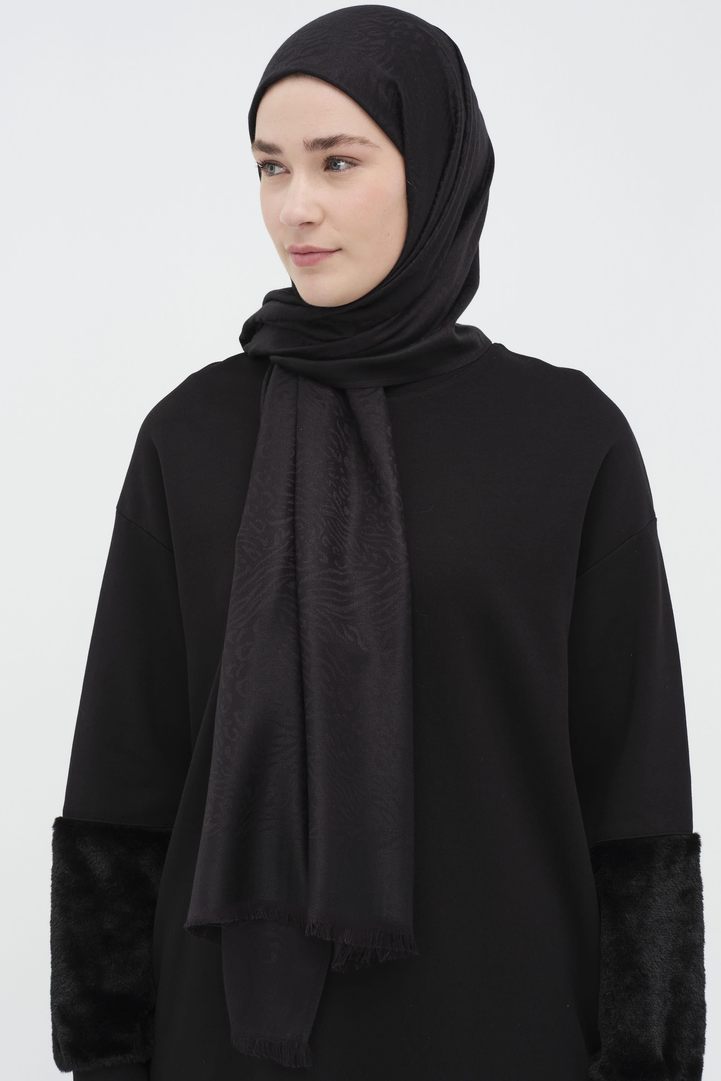 Zebra Desen Viskon Şal - Siyah TUGBA