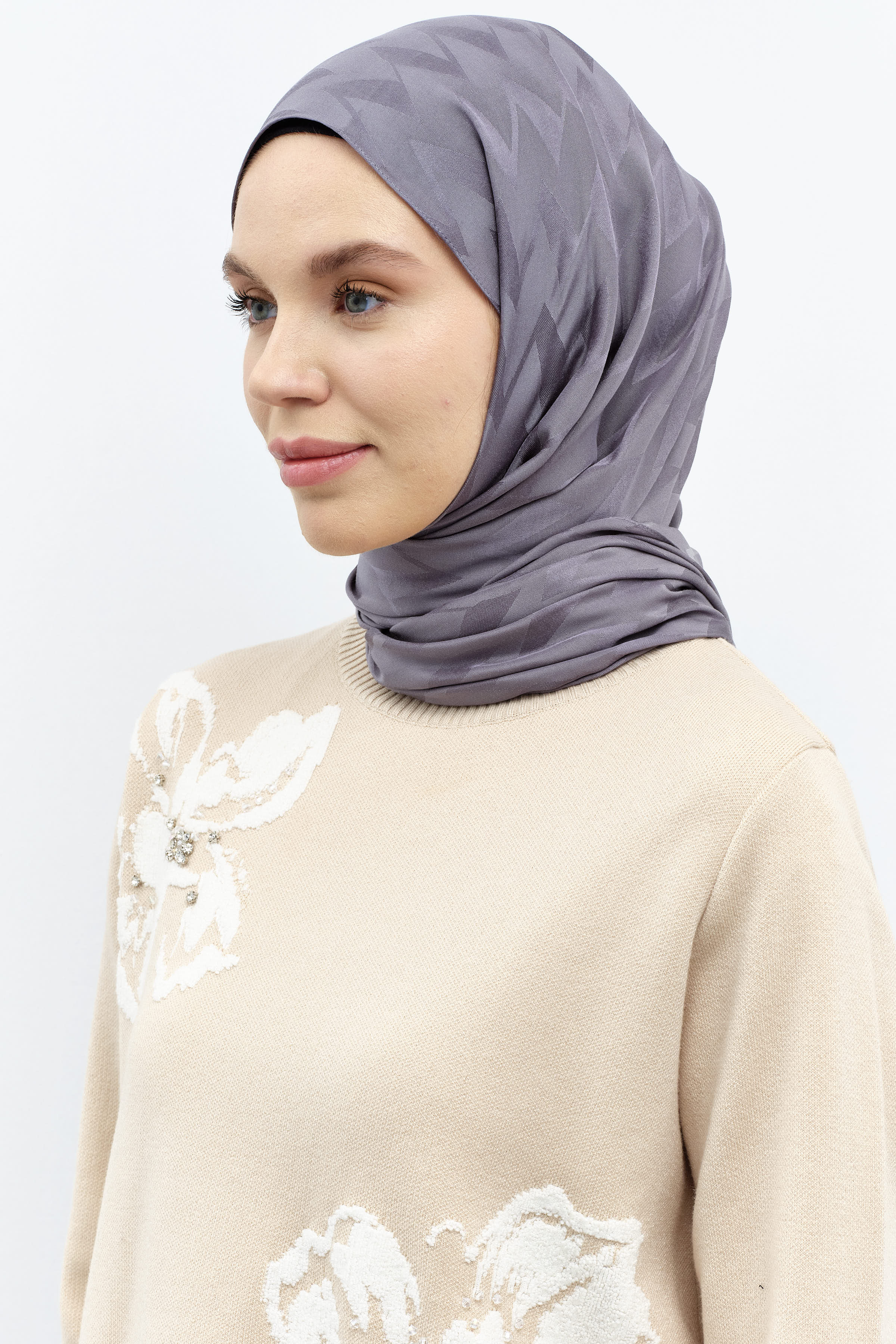 Zikzak Desen Viskon Şal - Füme TUGBA