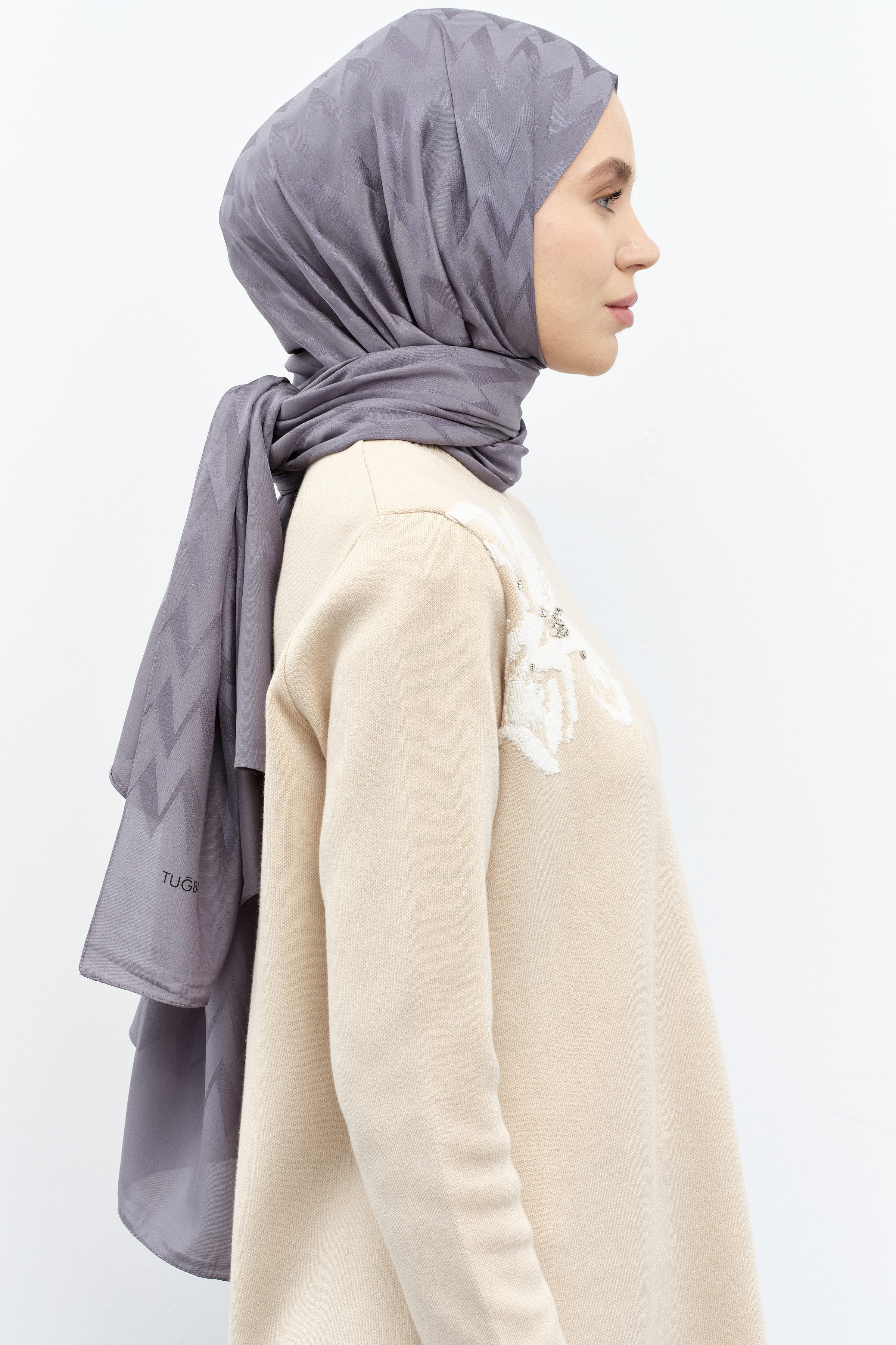 Zikzak Desen Viskon Şal - Füme TUGBA