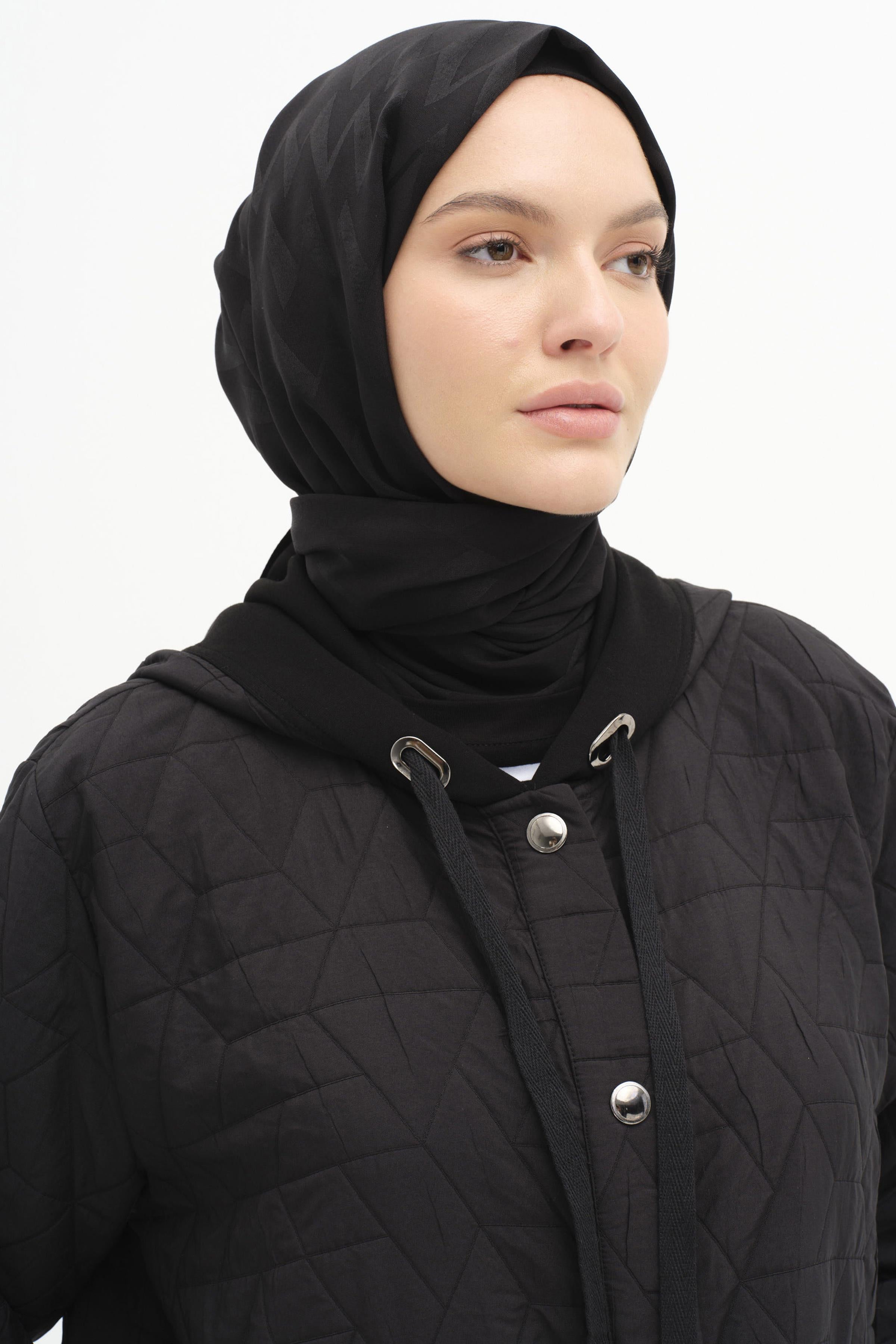 Zikzak Desen Viskon Şal - Siyah TUGBA