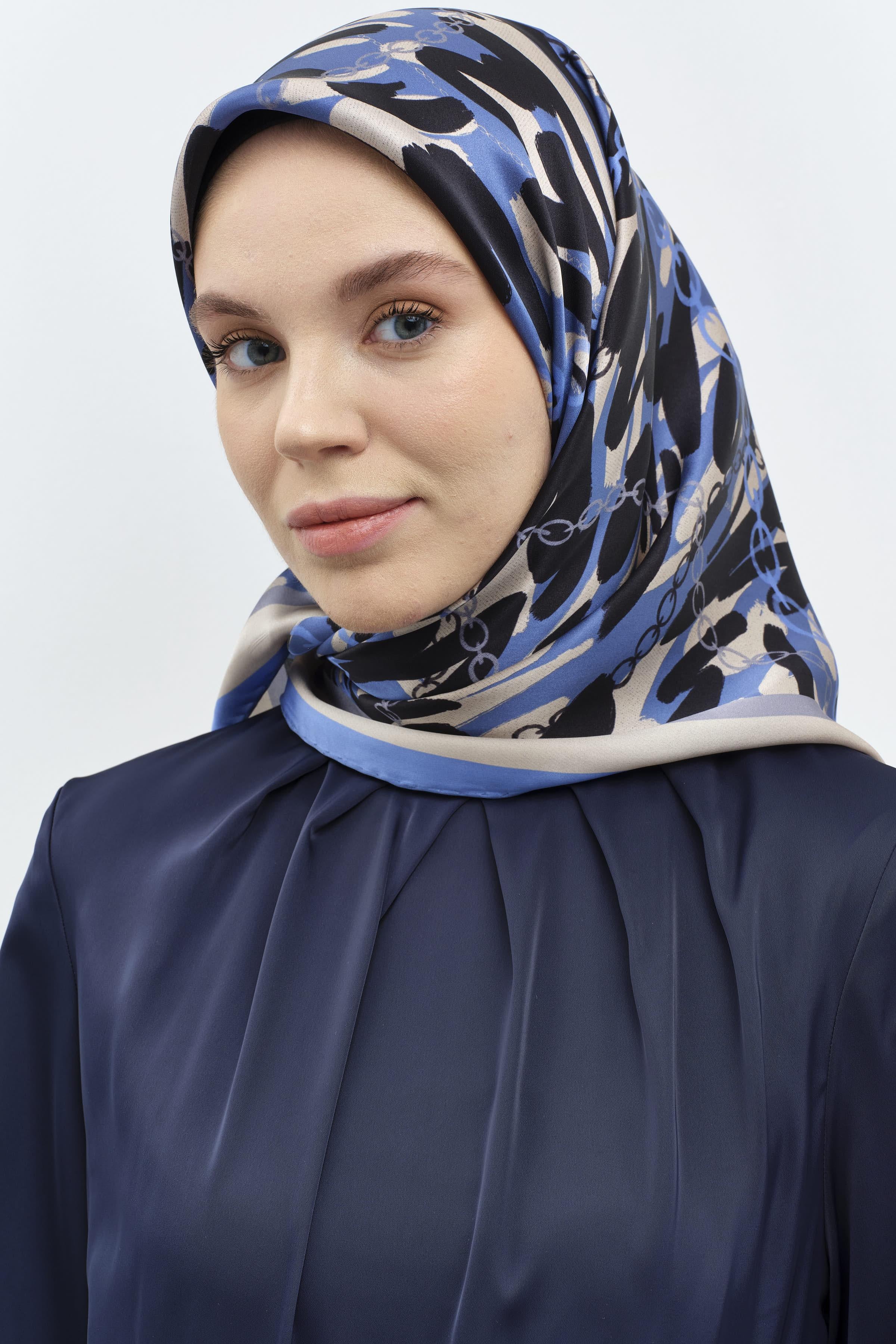 Zincir Desen Sura İpek Eşarp - Mavi TUGBA