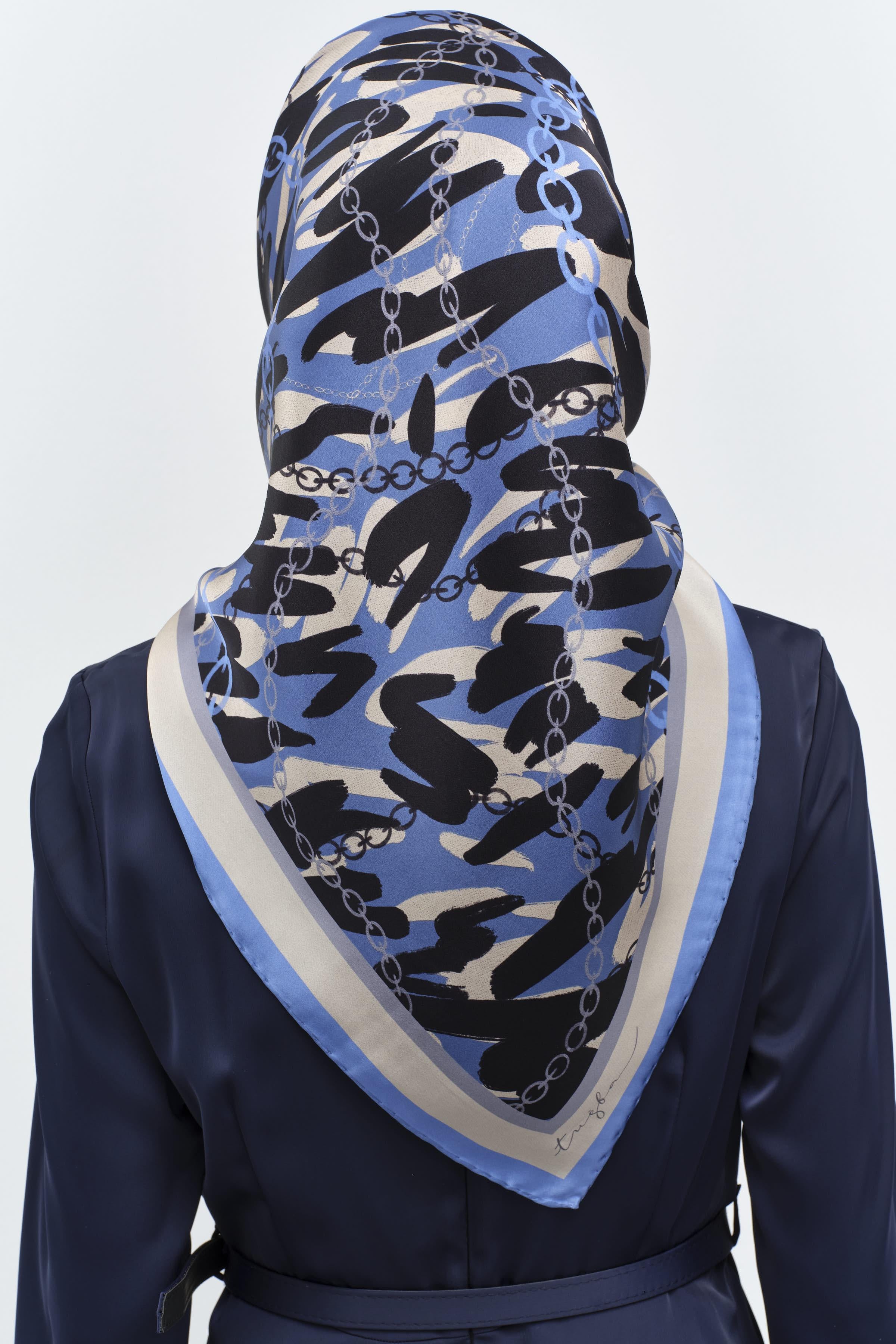 Zincir Desen Sura İpek Eşarp - Mavi TUGBA