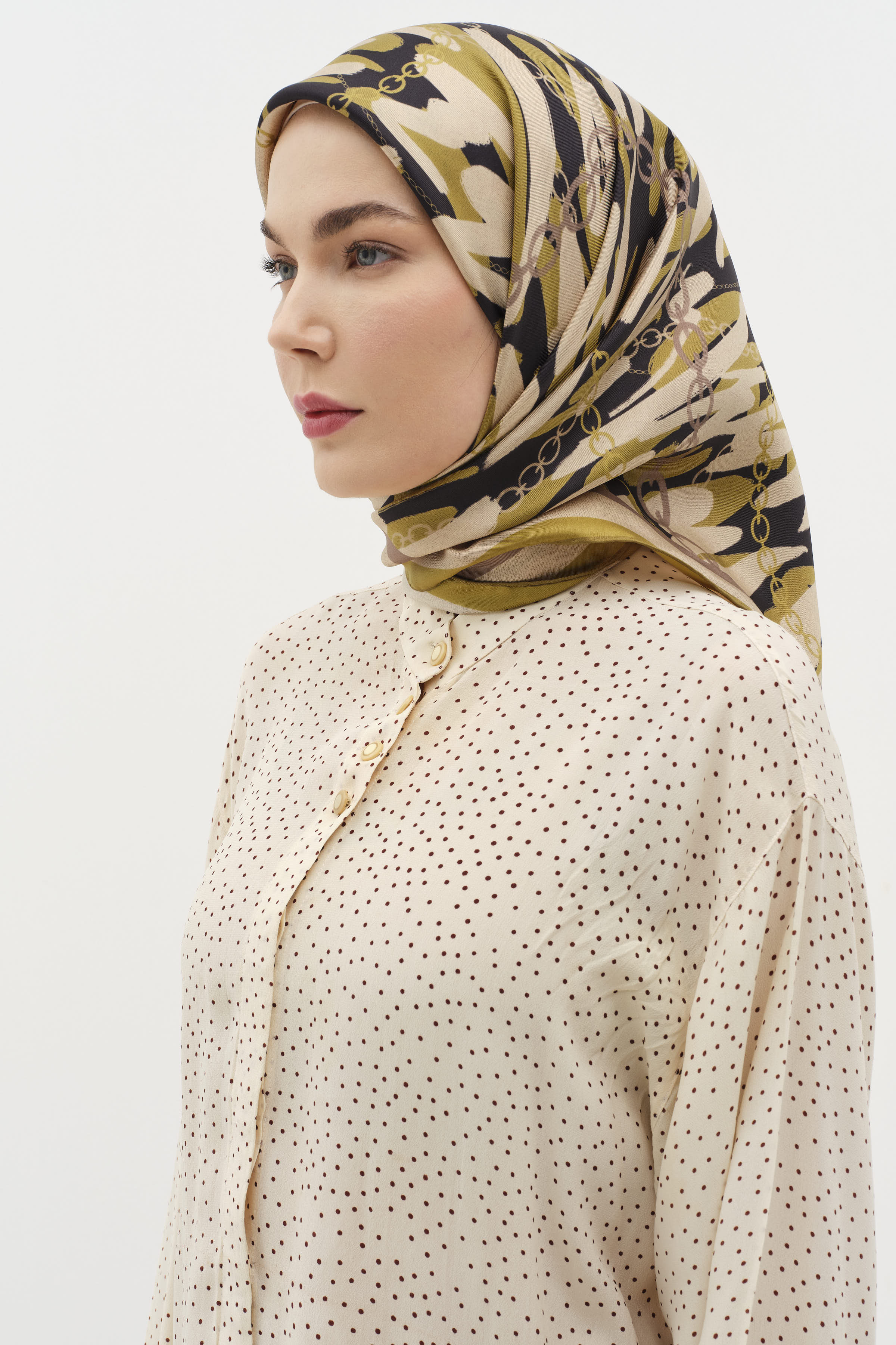 Zincir Desen Twill İpek Eşarp - Fıstık Yeşili TUGBA