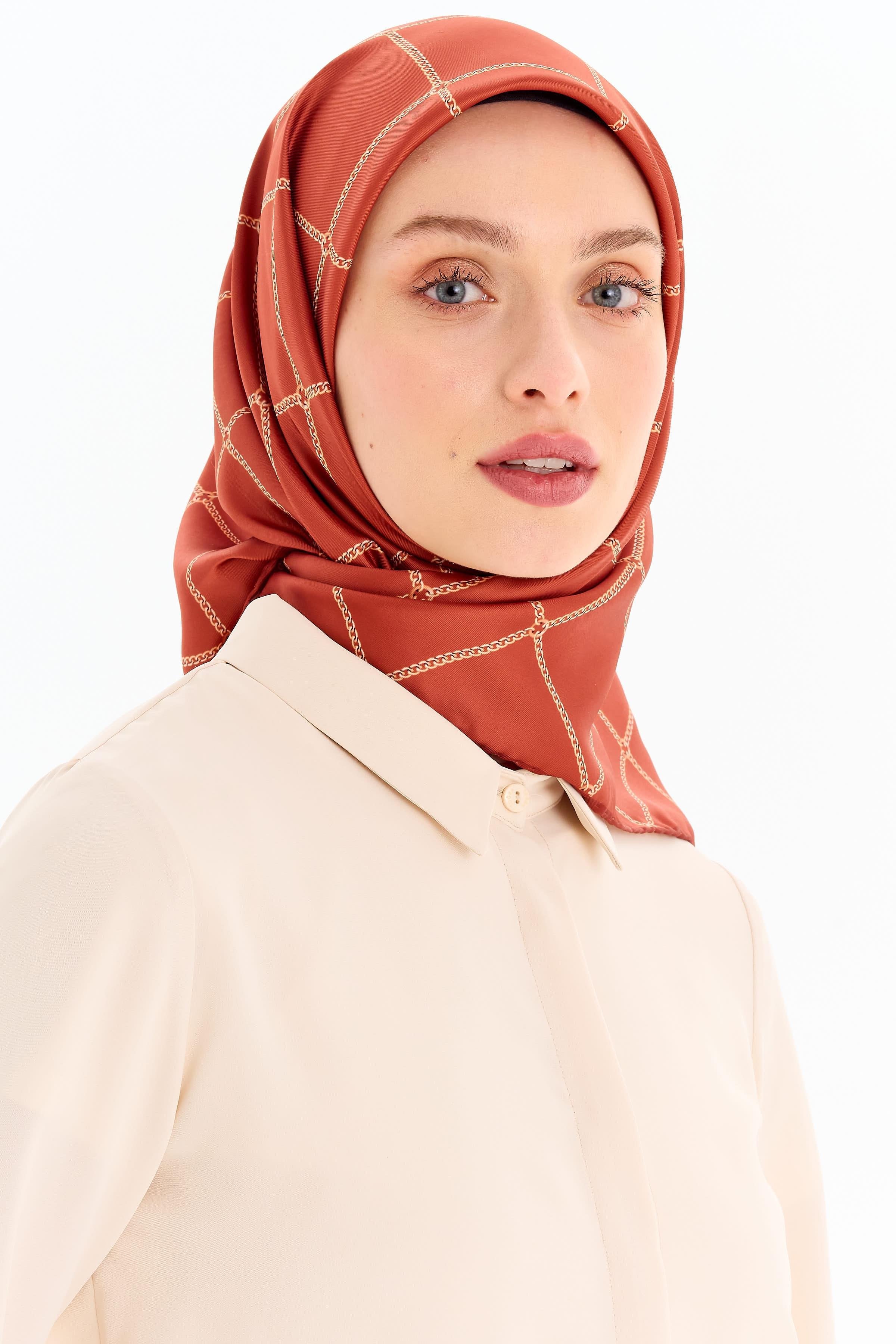 Zincir Desenli Stil Eşarp - Kiremit TUGBA