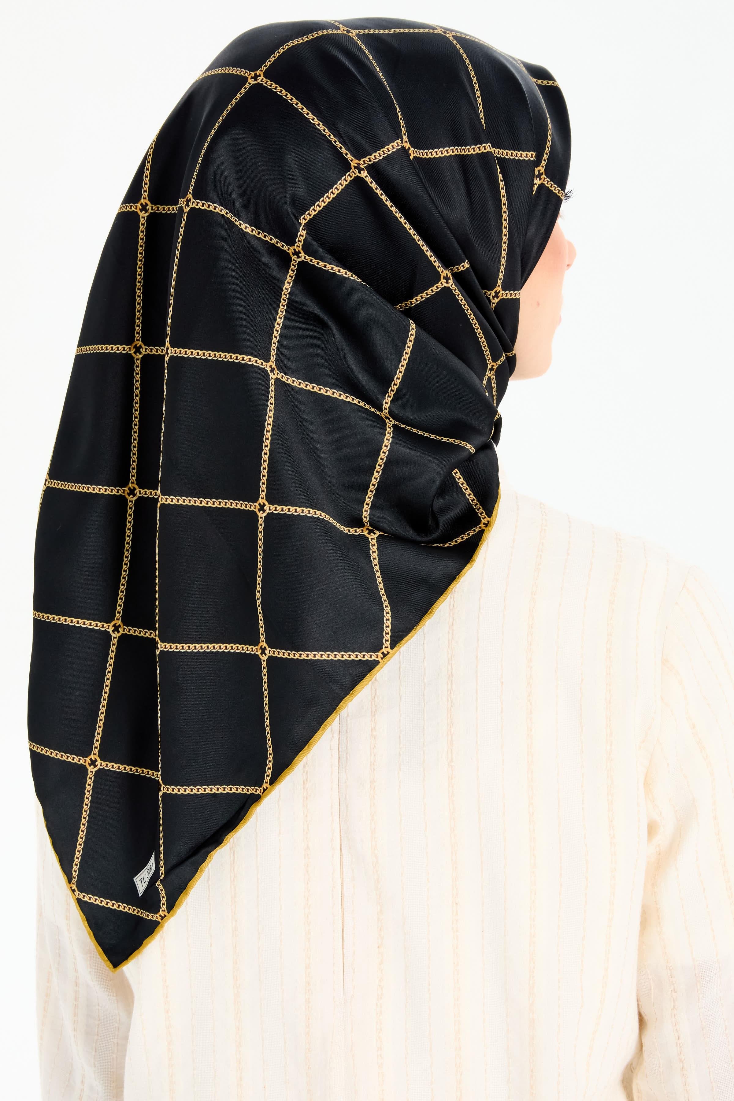 Zincir Desenli Stil Eşarp - Siyah TUGBA