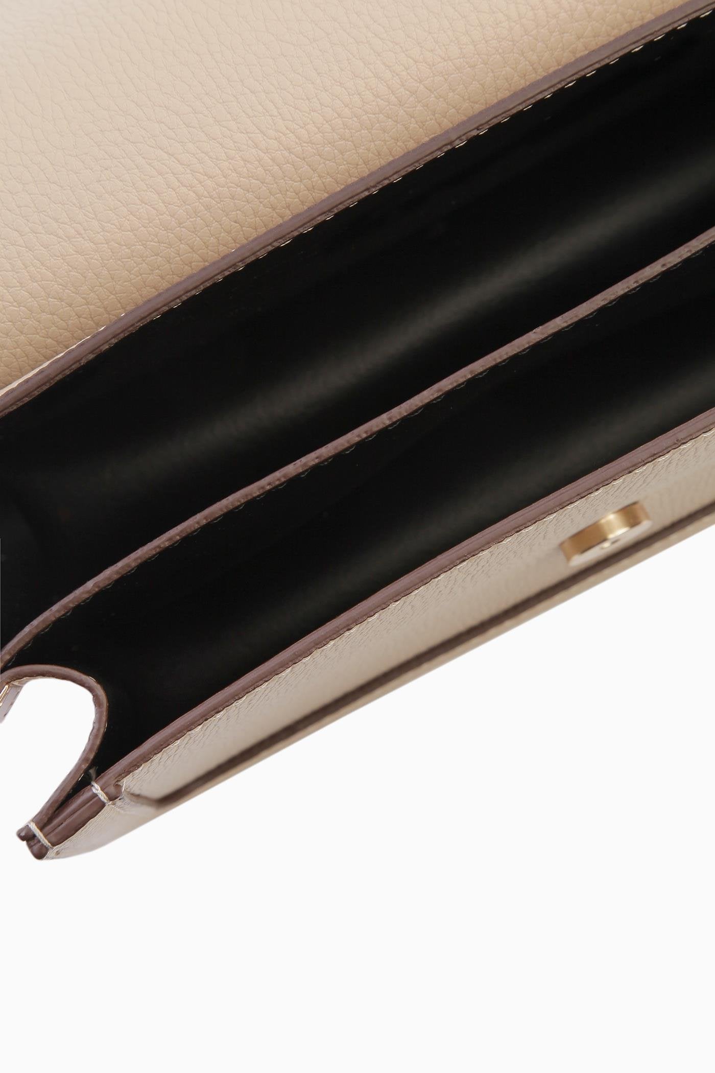 Zincirli Flap Çanta - Bej TUGBA