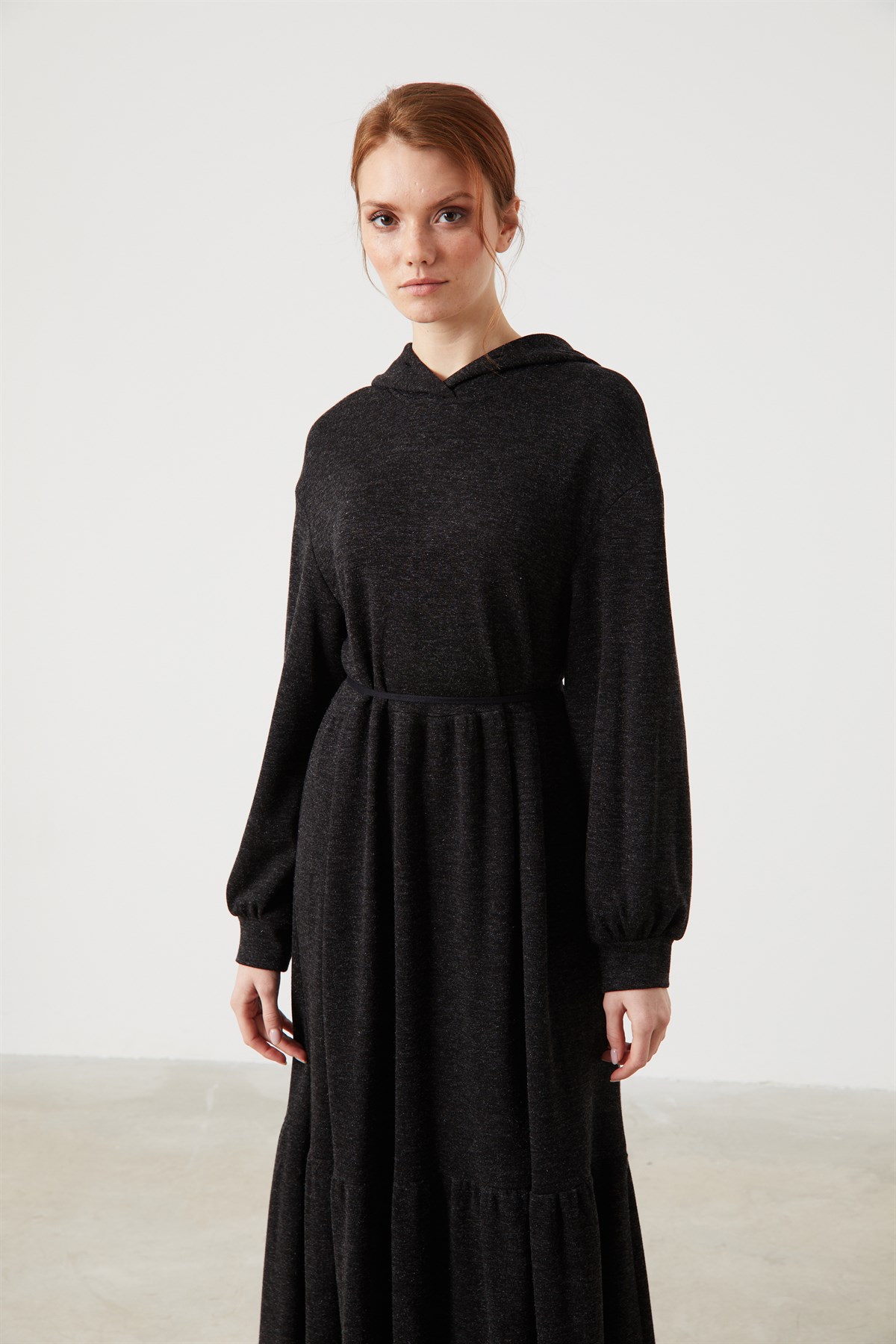 Tuğba Kapüşonlu Elbise - Siyah