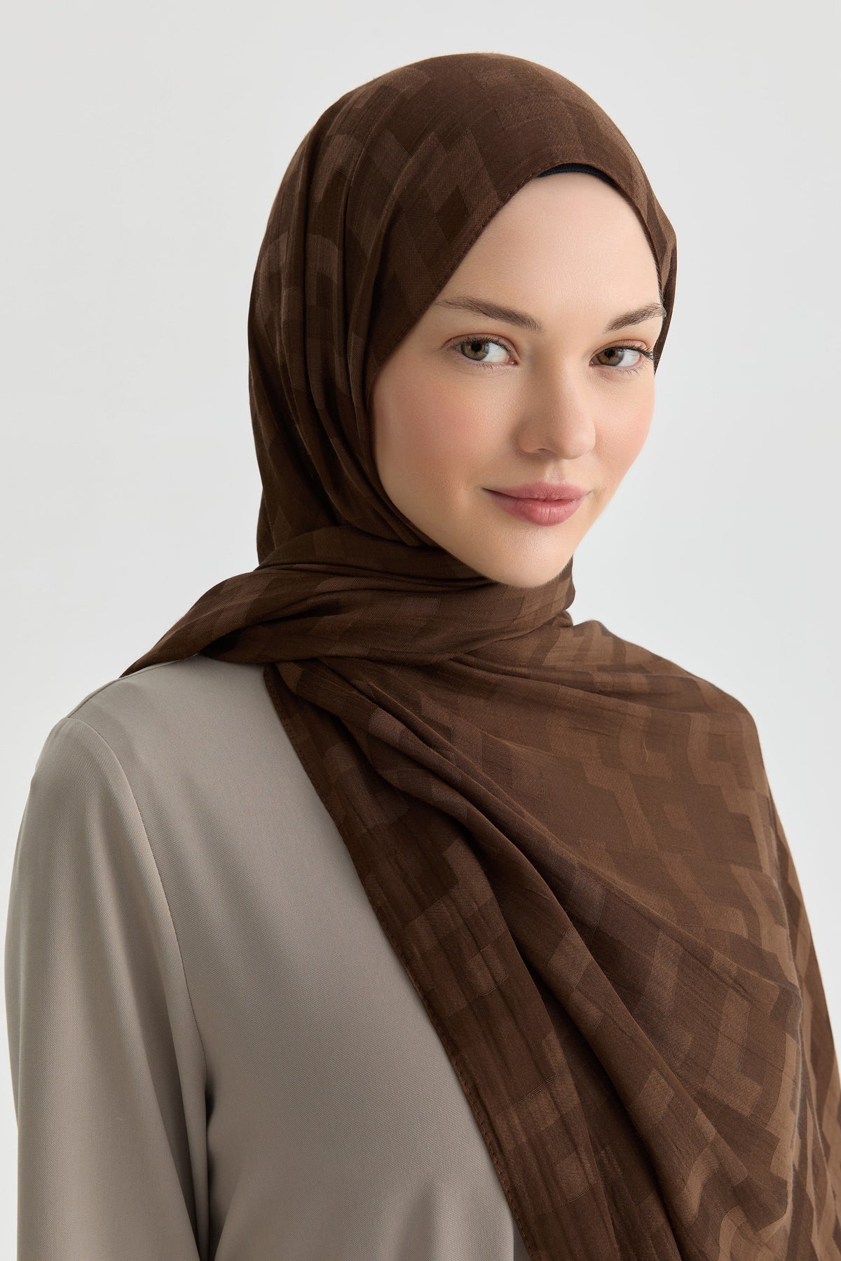 Serra Jakar Natural Şal - Kahve TUGBA