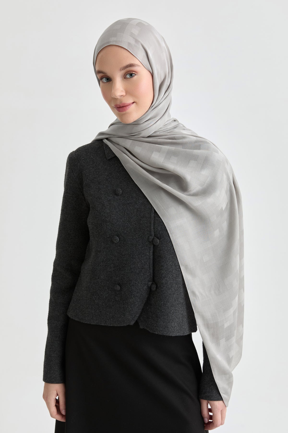 Serra Jakar Natural Şal - Gümüş TUGBA