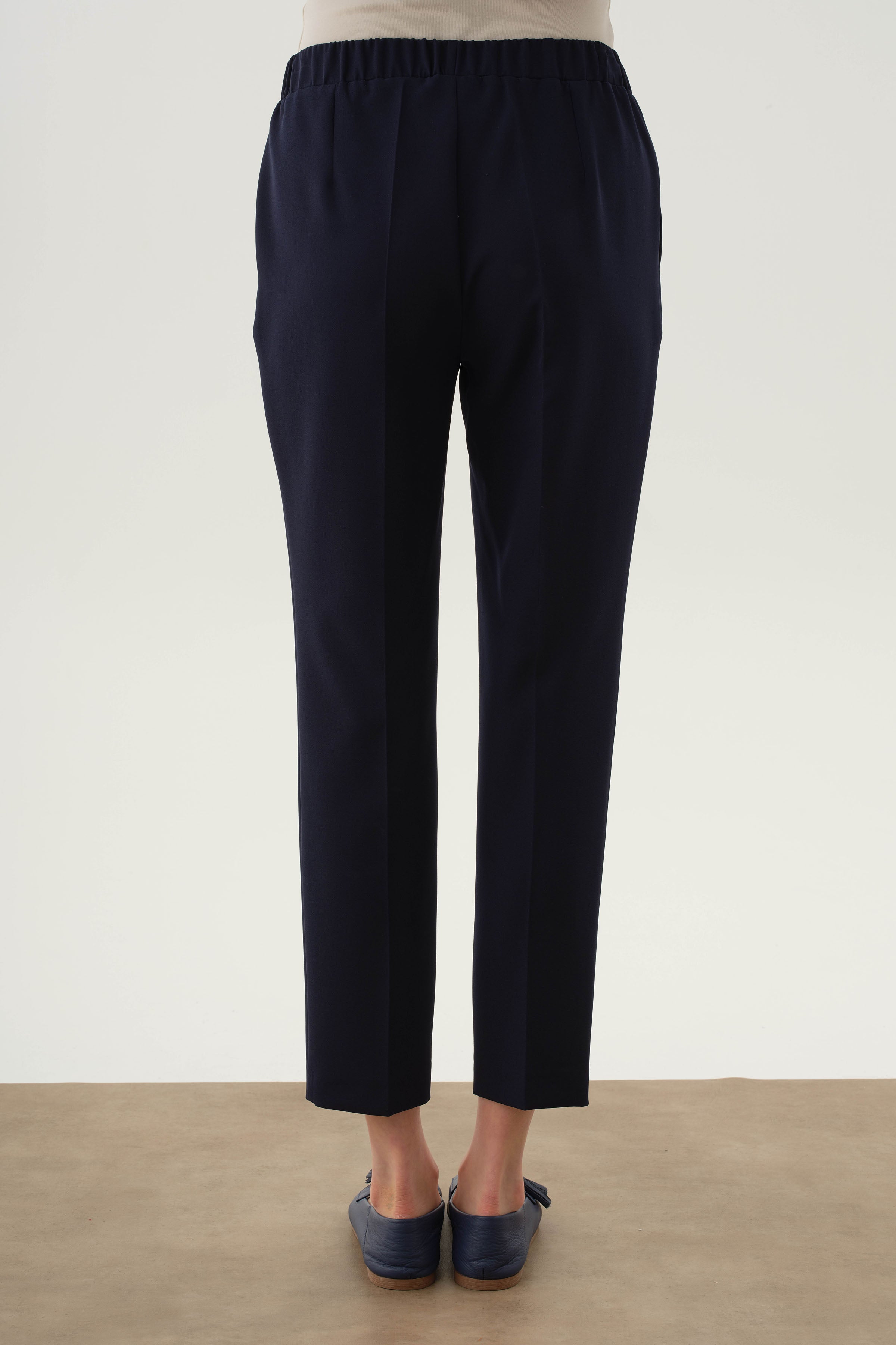 Bel Lastikli Havuç Pantolon - Lacivert TUGBA