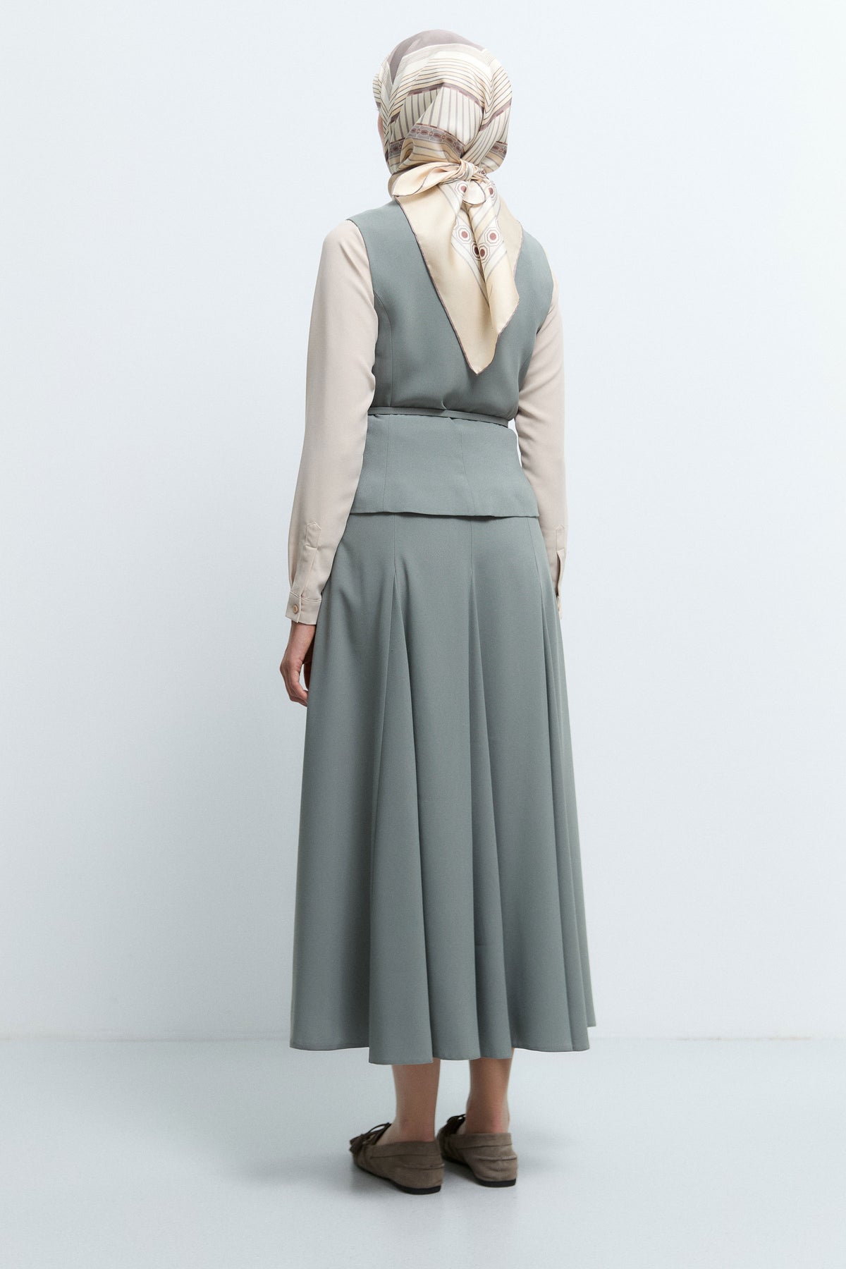 Beli Kemerli Yelekli Takım - Mint TUĞBA