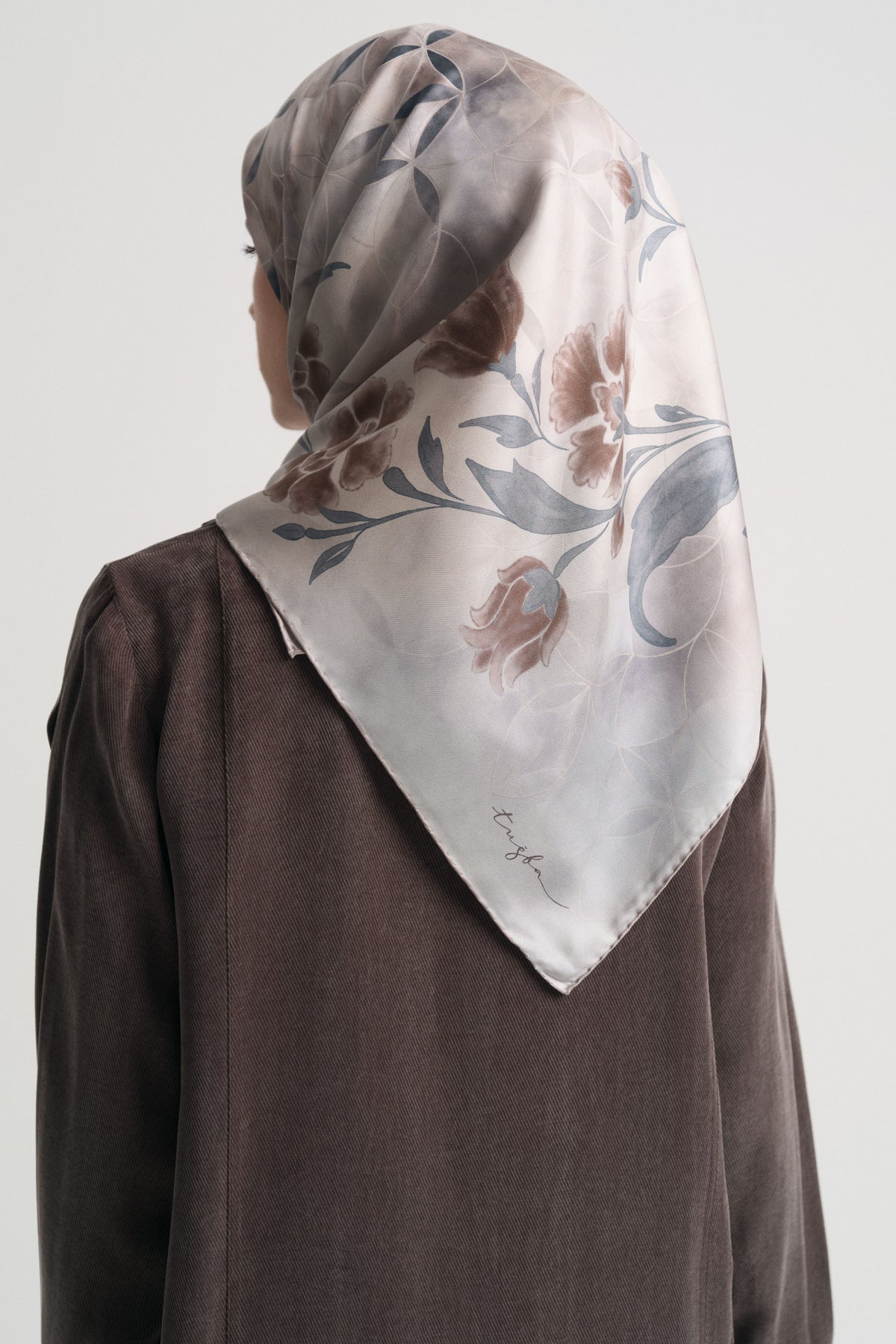 Mihrimah %100 Twill İpek Eşarp - Açık Kahve