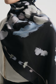 Demet Krep İpek Karışımlı Şal - Siyah