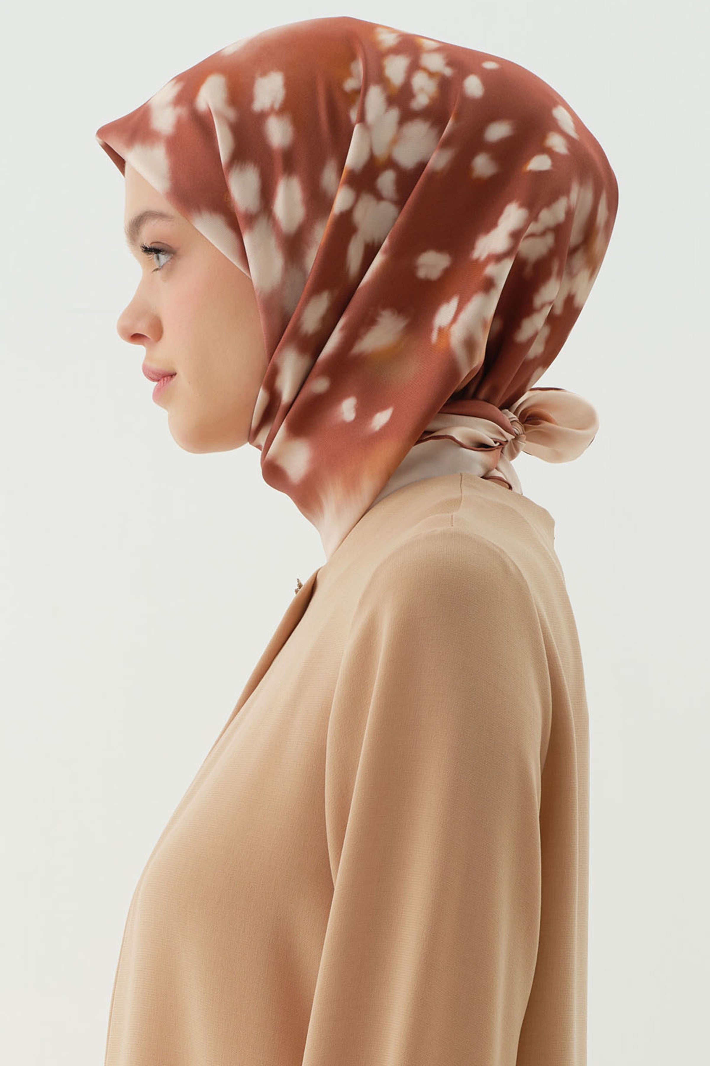 Sebu Twill İpek Eşarp - Soğan Kabuğu TUGBA