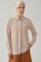 Basic Gizli Patlı Gömlek - Bej TUGBA