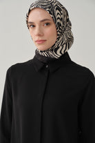 Gizli Patlı Basic Gömlek - Siyah TUGBA