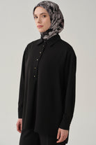 Yırtmaçlı Asimetrik Kesim Bluz - Siyah TUGBA