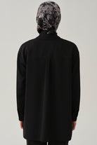 Yırtmaçlı Asimetrik Kesim Bluz - Siyah TUGBA