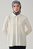 Basic Gizli Patlı Gömlek - Ekru TUGBA