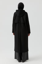 Rüzgarlık Detaylı Patlı Kaban - Siyah TUGBA