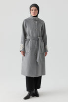 Kollar Nakış Detaylı Kaban - Gri TUGBA