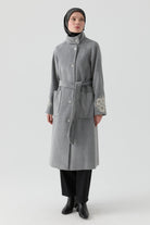 Kollar Nakış Detaylı Kaban - Gri TUGBA