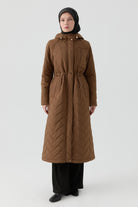 Lastik Detaylı Kapitone Kaban - Camel TUGBA