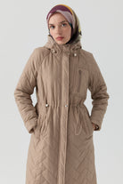 Lastik Detaylı Kapitone Kaban - Vizon TUGBA