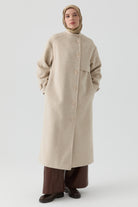 Seyyar Atkılı Kruvaze Kaban - Bej TUGBA