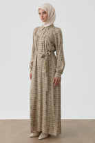 Robalı Büzgü Detaylı Desenli Elbise - Vizon TUGBA