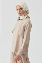 Gül Broşlu Bluz Etek Takım - Bej TUGBA