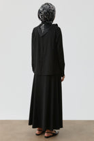 Gül Broşlu Bluz Etek Takım - Siyah TUGBA