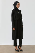 Rüzgarlık Detaylı Çiçek Düğmeli Tunik - Siyah TUGBA