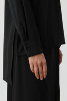 Yırtmaç Detaylı Bluz Tunik - Siyah TUGBA