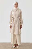 Tek Omuz Pile Detaylı Tunik - Bej TUGBA