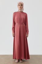 Plikaşe Detaylı Kemerli Elbise - Gül Kurusu TUGBA