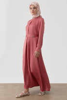 Plikaşe Detaylı Kemerli Elbise - Gül Kurusu TUGBA