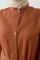 Nervür Detaylı Yırtmaçlı Tunik - Tarçın TUGBA