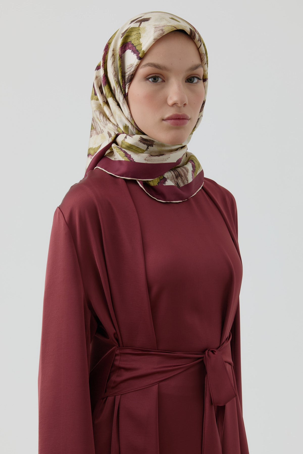 Didar Twill Silk Scarf - Claret Red