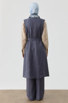 Yaka Detaylı Keten Yelek - İndigo TUGBA