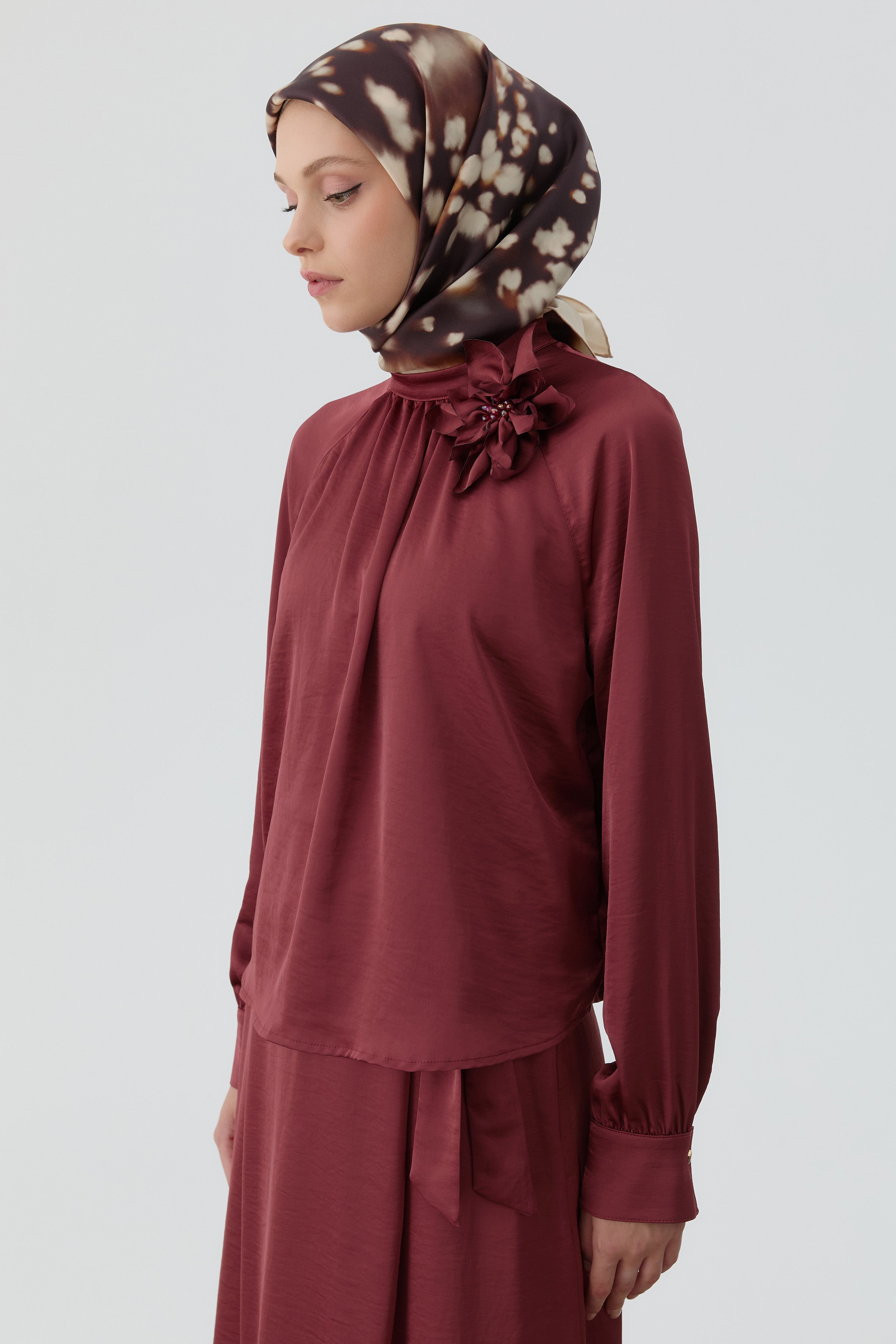 Sebu Twill İpek Eşarp - Acı Kahve TUGBA