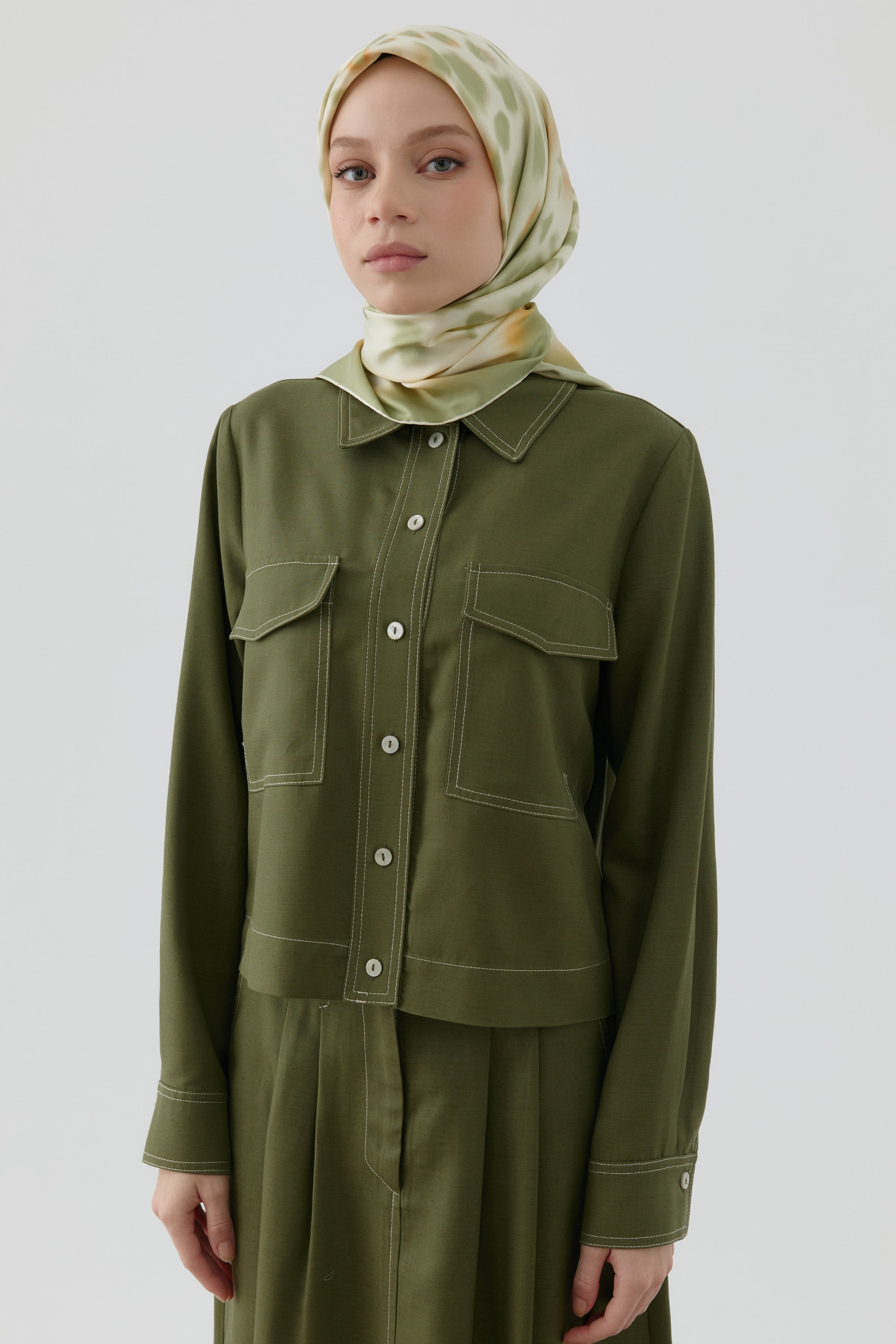 Sebu Twill İpek Eşarp - Yeşil TUGBA