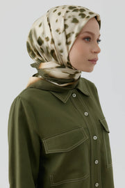 Sebu Twill İpek Eşarp - Krem-Haki TUGBA