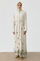 Belden Büzgü Bağlamalı Çiçek Desenli Elbise - Yeşil TUGBA