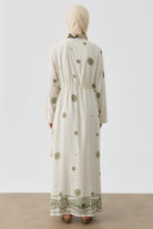 Belden Büzgü Bağlamalı Çiçek Desenli Elbise - Yeşil TUGBA