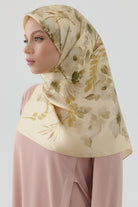 Gülistan Saten İpek Eşarp - Platin TUGBA