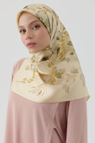 Gülistan Saten İpek Eşarp - Platin TUGBA