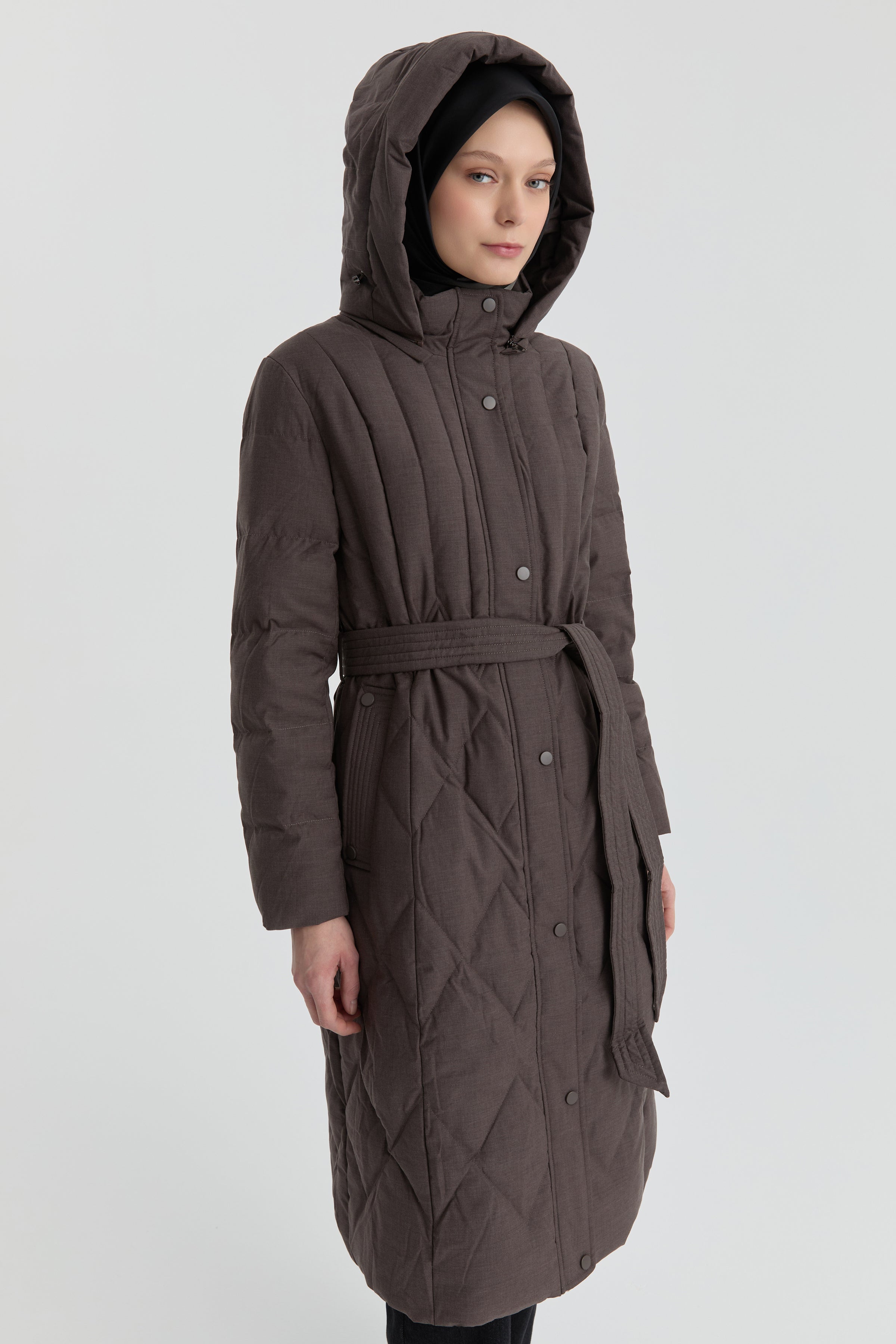 Baklava Desenli Kaz Tüyü Kaban - Kahve TUGBA