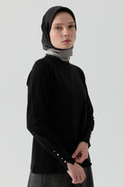 Kolları Düğme Detaylı Sıfır Yaka Kazak - Siyah TUGBA